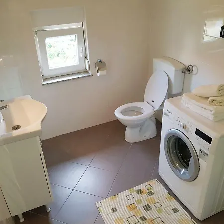 Stoja Gasthuis 3*