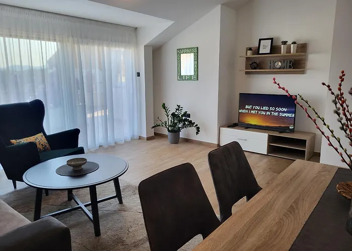 Stoja Гостьовий будинок